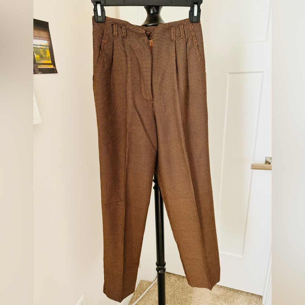 Linnay Brown Straight-Leg Plaid Trousers